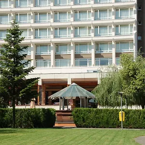 Hotel Ramada By Wyndham Parc, Bukarest